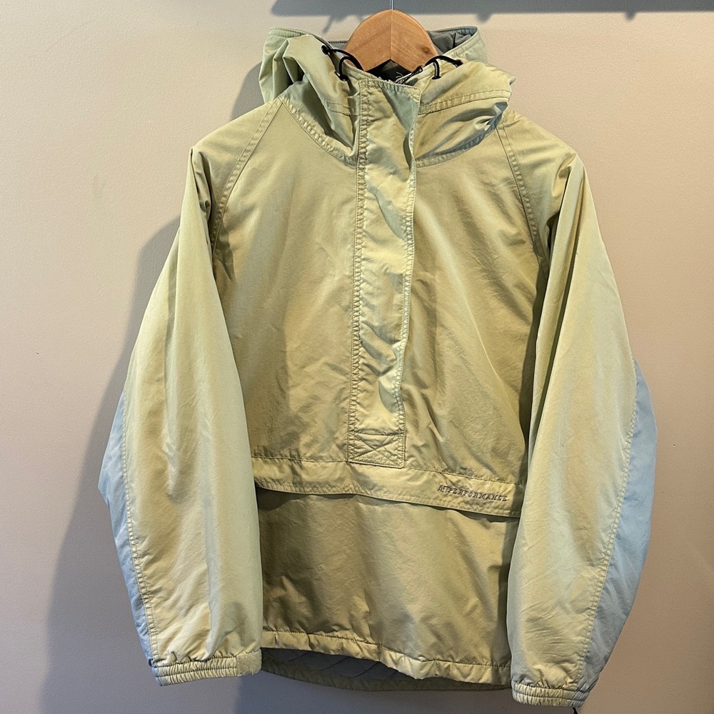 American Eagle Performance Large‎ Y2K  Hooded Pullover Winter Jacket